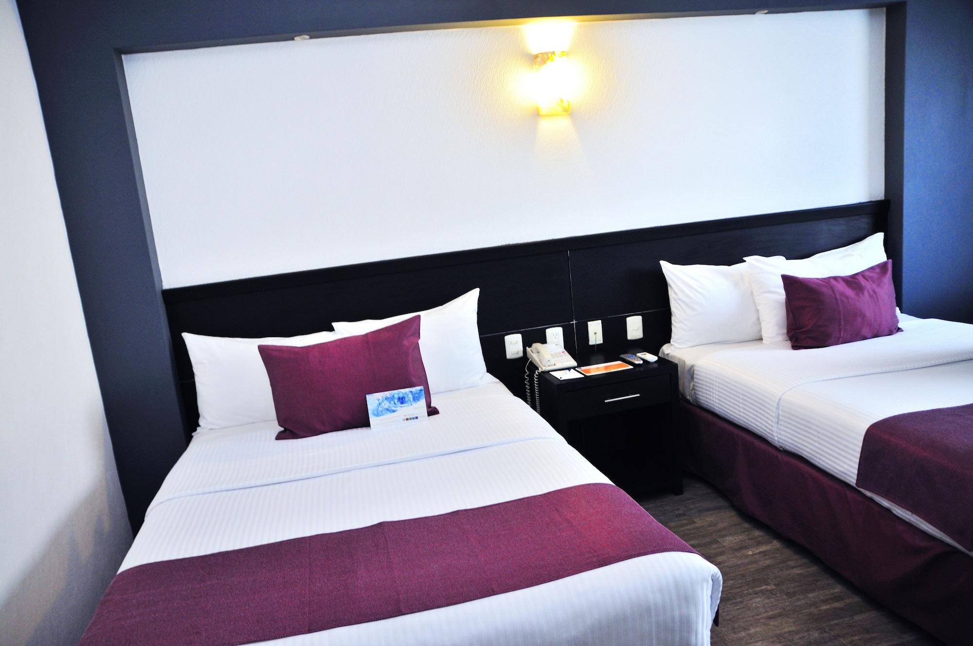 Comfort Inn Морелия Екстериор снимка