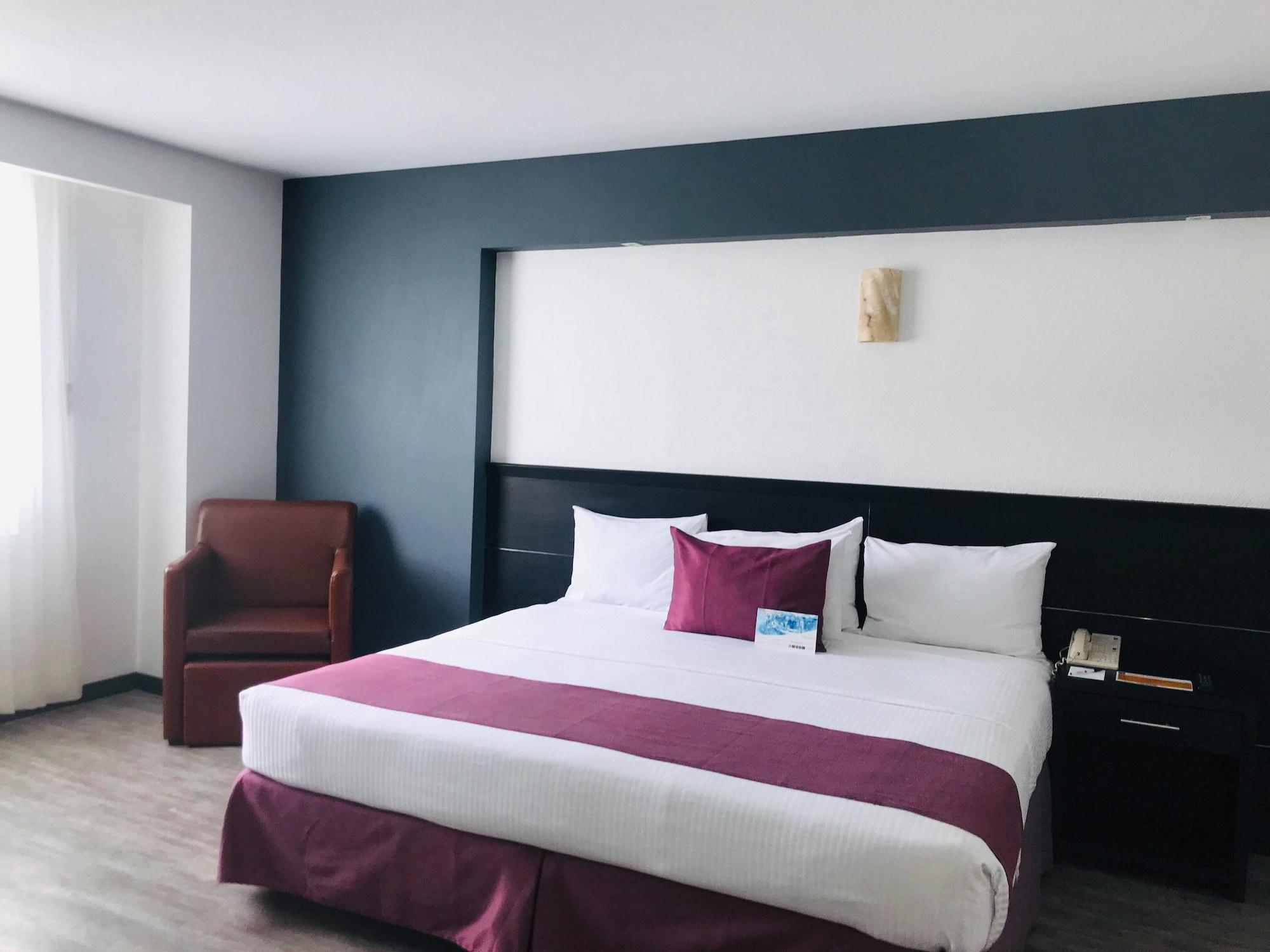 Comfort Inn Морелия Екстериор снимка