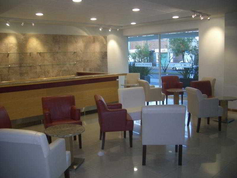 Comfort Inn Морелия Екстериор снимка